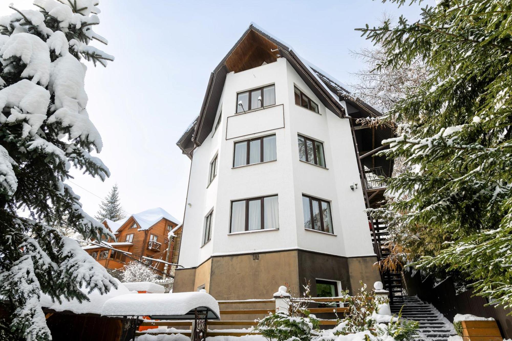 Готельний Комплекс Парламент, Яблуниця Yablunytsya Exterior foto