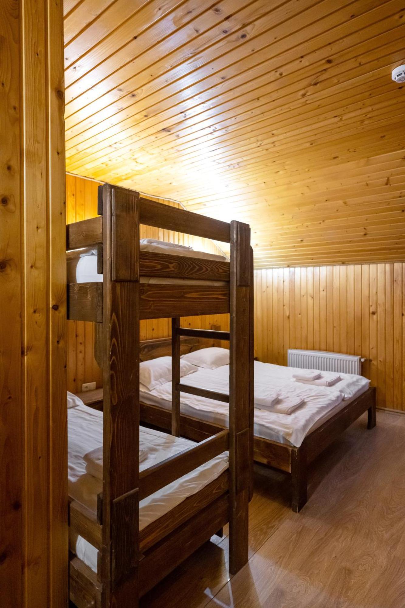 Готельний Комплекс Парламент, Яблуниця Yablunytsya Exterior foto